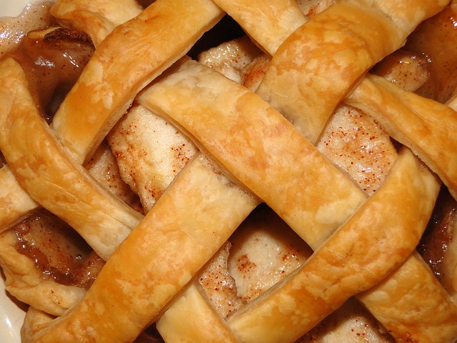 Torta di mele e cannella: ricetta e come realizzarla